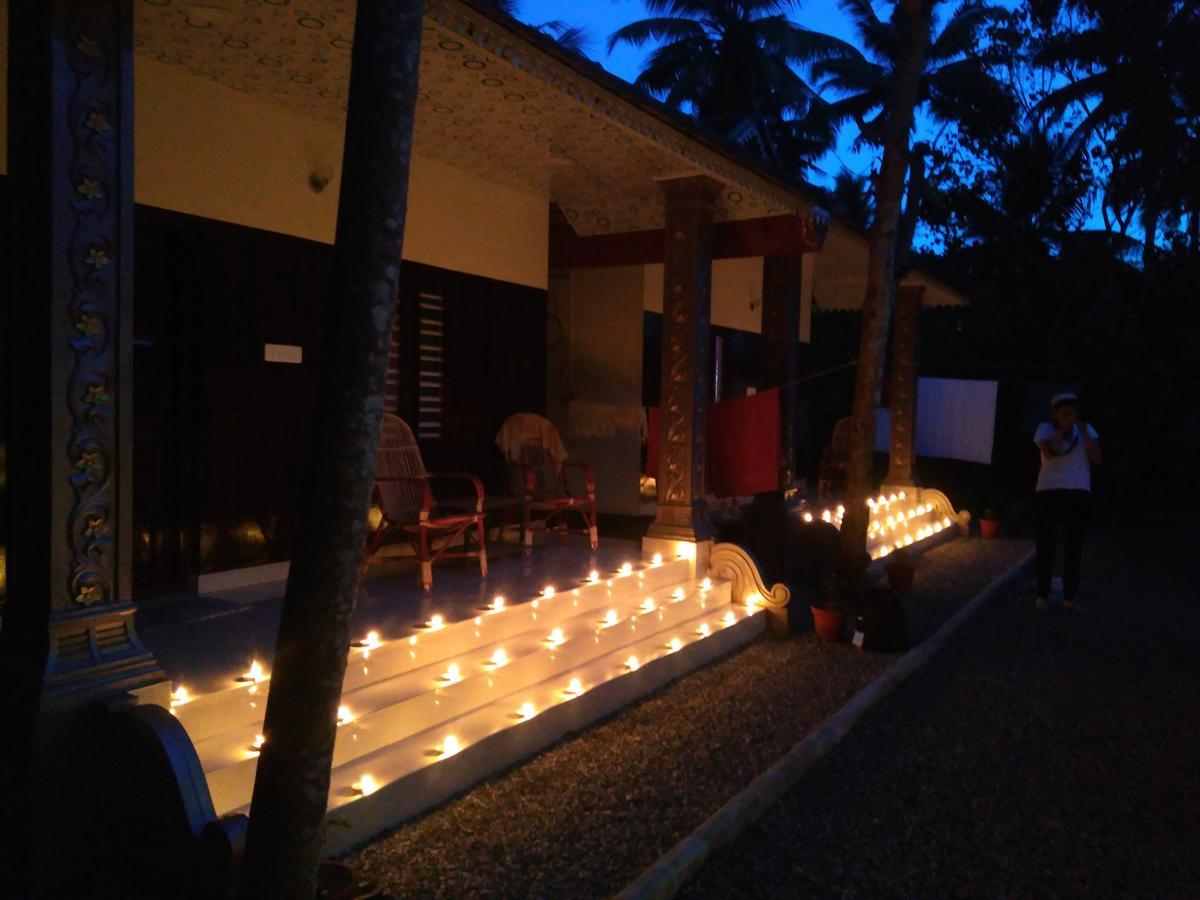 Munroe Coconut Homestay Mundrothuruth Exterior photo